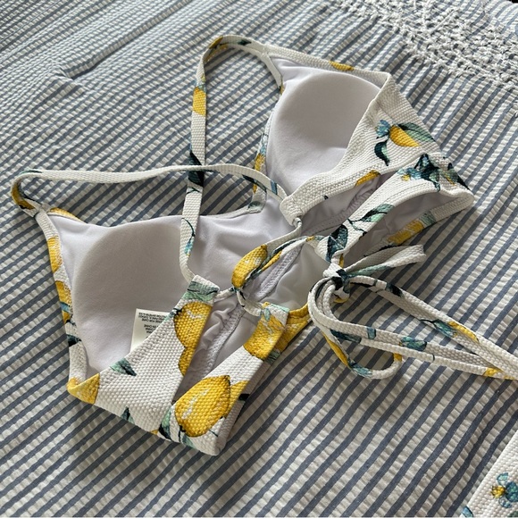 Jessica Simpson Lemon Bikini Set - Picture 5 of 8